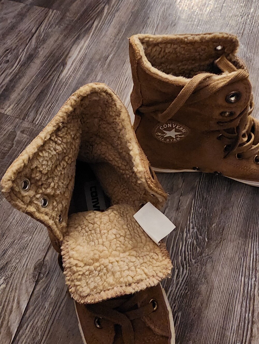 Converse Women’s Sherpa-Lined High Top Boots - Tan Size 6